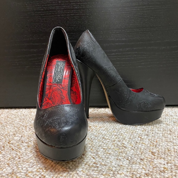 Iron Fist Black Sugar Skull Heels - Picture 2 of 6